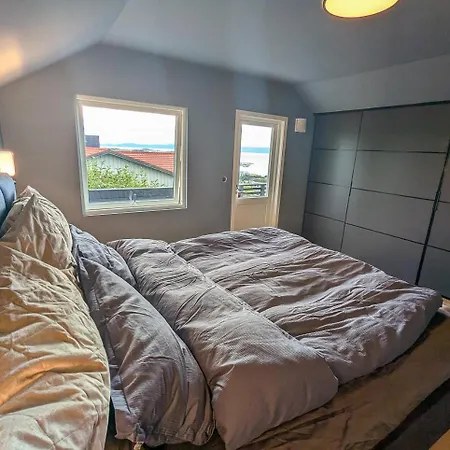 Skivm25, House With Great View!