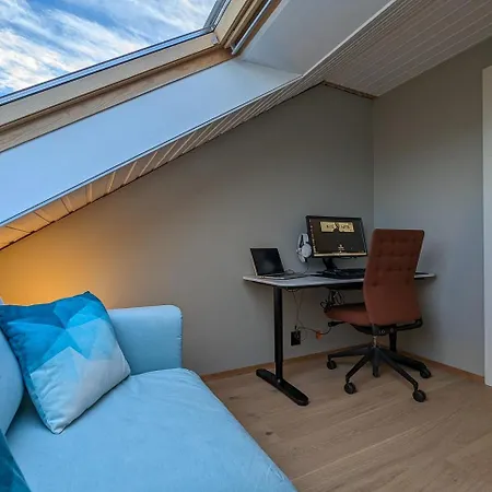 Skivm25, House With Great View! 度假居 *
