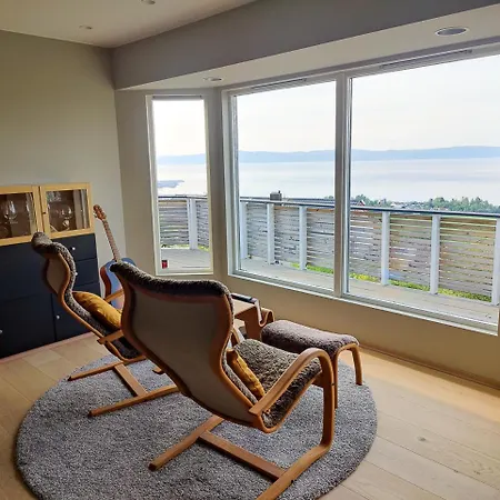 Skivm25, House With Great View! Сasa de vacaciones *