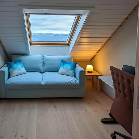 Nyaraló Skivm25, House With Great View! *